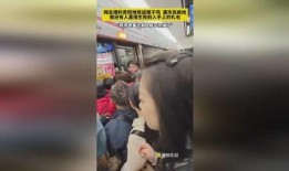 网友爆料抢鞋视频大全集,抢鞋大战视频合集，揭秘疯狂抢购瞬间