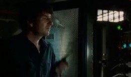 电梯里的恶魔在线观看